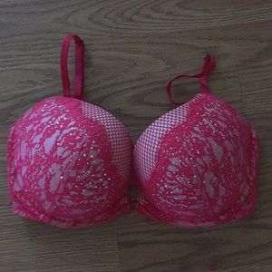Victoria Secret very sexy push up bra